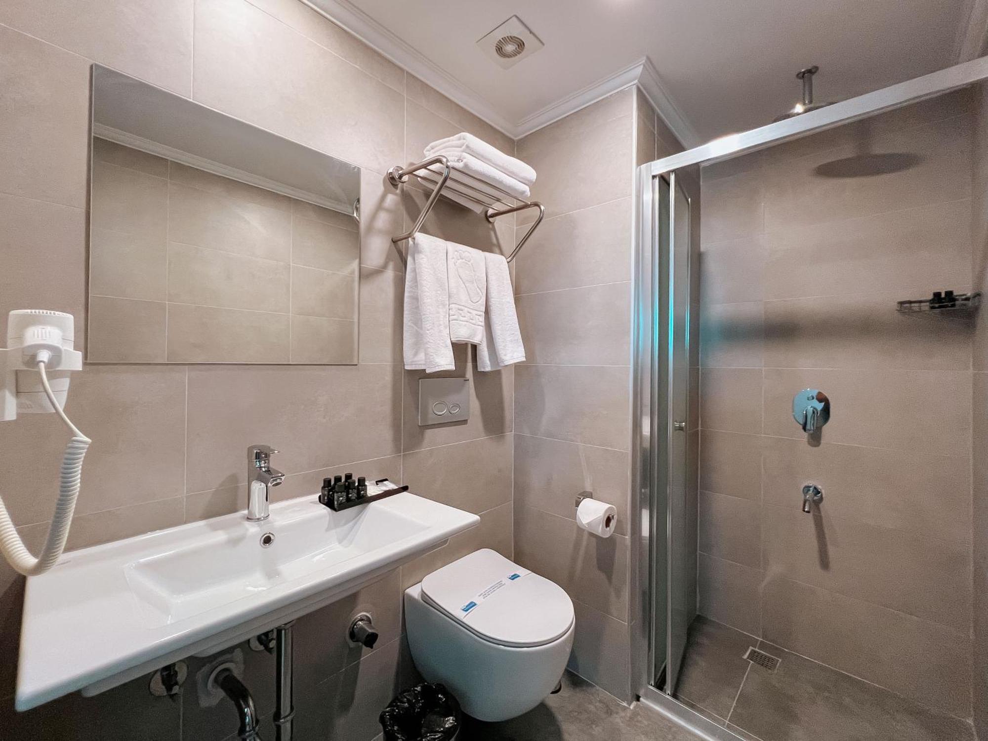 Yalcindag Otel בורדור מראה חיצוני תמונה